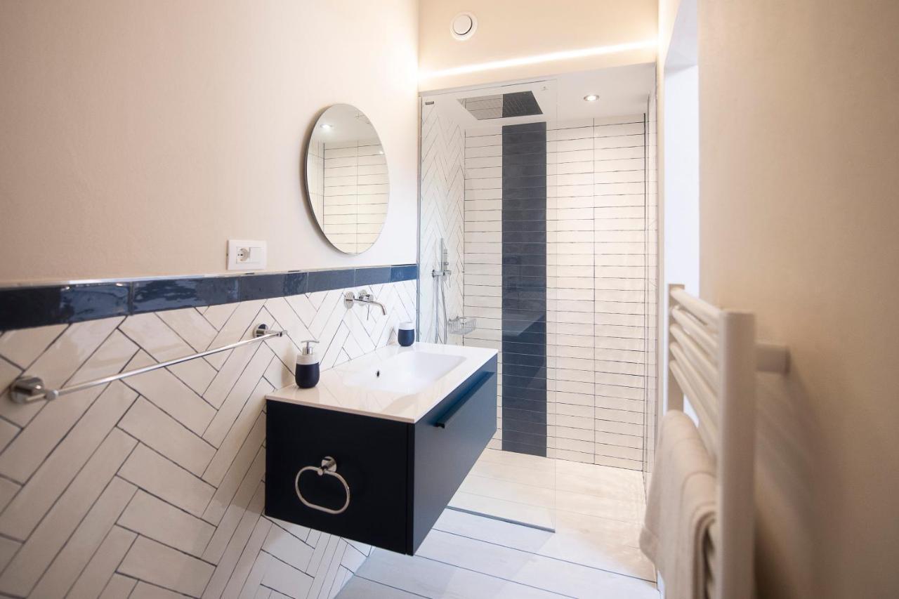 Villino Aliboni - Camere a 2 passi dal mare Marina Di Carrara Exterior foto